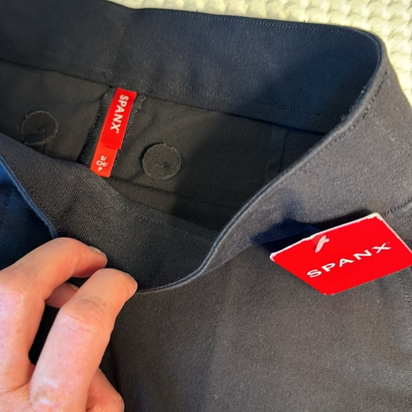 SPANX Polished Kick Flair Pant, Woman’s Size Small (UK 8-10, EUR 34-36) - Picture 3 of 14